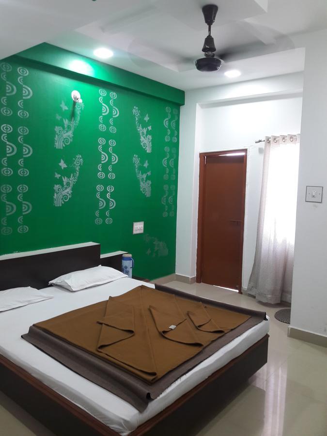 Hotel Sahara Palace Bhuj Exterior photo